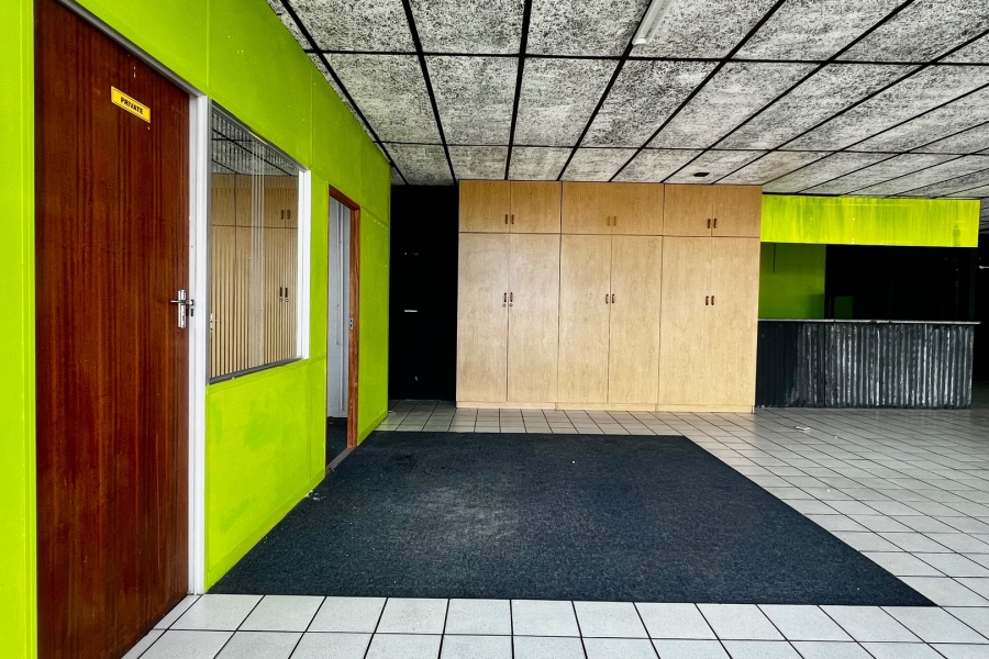  Bedroom Property for Sale in Dormehls Drift Western Cape